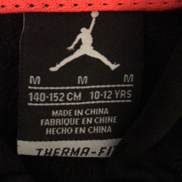 Boys Nike Therma-Fit Hoodie - Size Medium - Picture 2 of 4